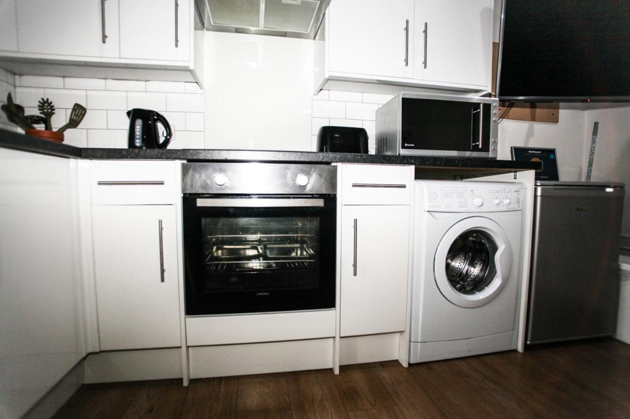 4A Smart Apartments Newark-on-Trent  Bagian luar foto
