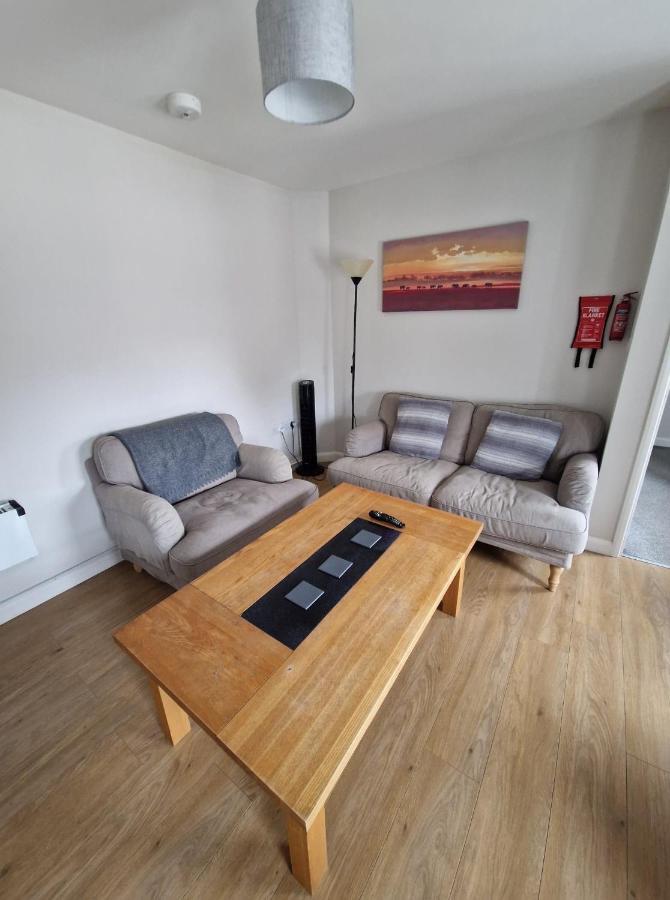 4A Smart Apartments Newark-on-Trent  Bagian luar foto